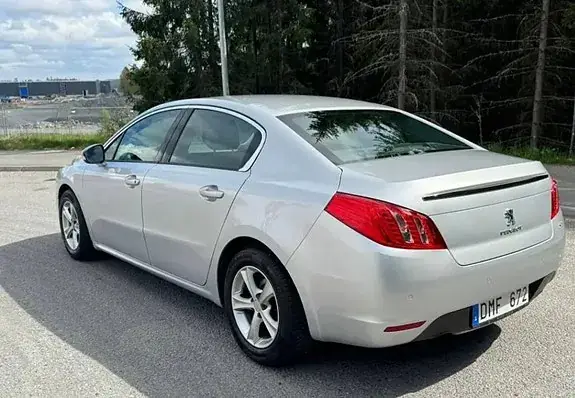 Peugeot 508 2011 photo 4
