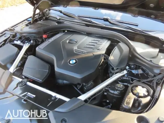 BMW 5 Series 2023 photo 5