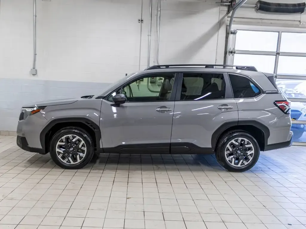 Subaru Forester 2025 photo 3