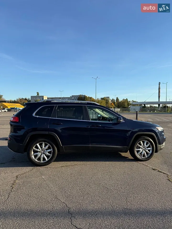 Jeep Cherokee 2015 photo 5
