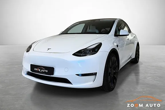 Tesla Model Y 2024 photo 2
