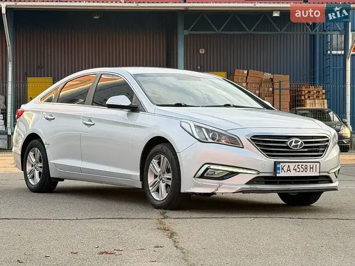 Hyundai Sonata 2015 photo 4