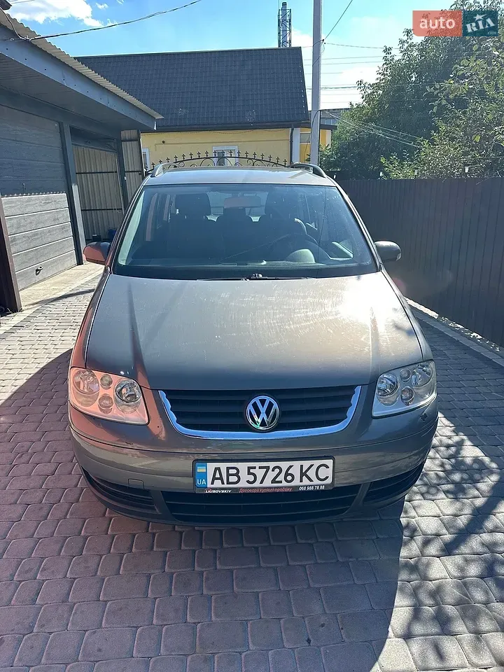 Volkswagen Touran