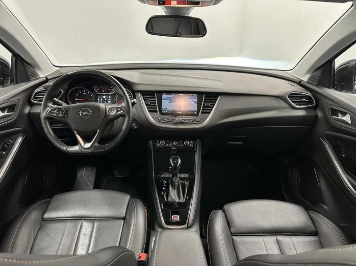 Opel Grandland X 2021 photo 2