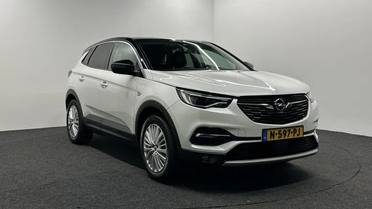 Opel Grandland X 2021 photo 3