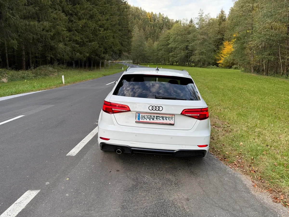Audi A3 2019 photo 2