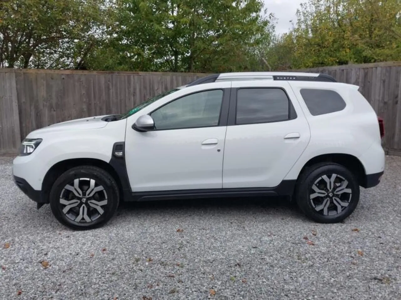 Dacia Duster 2022 photo 4