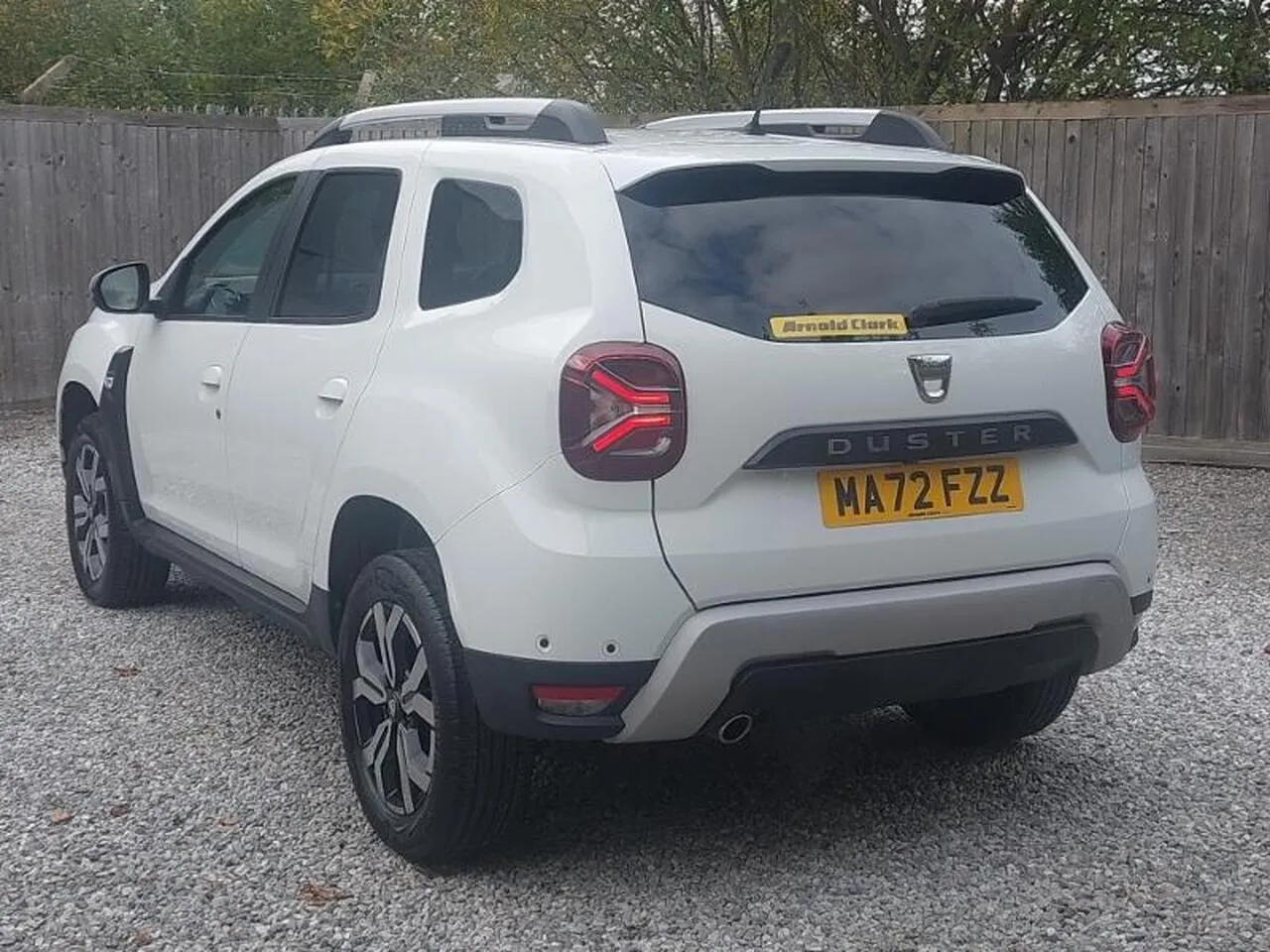 Dacia Duster 2022 photo 2