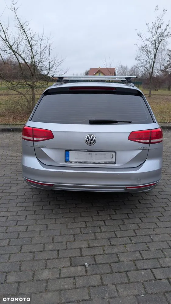 Volkswagen Passat 2017 photo 2