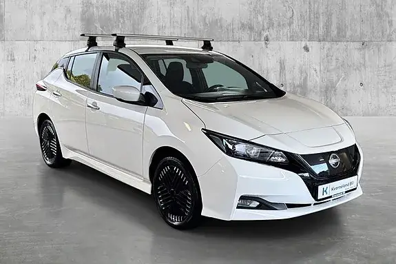 Nissan Leaf 2023 photo 3