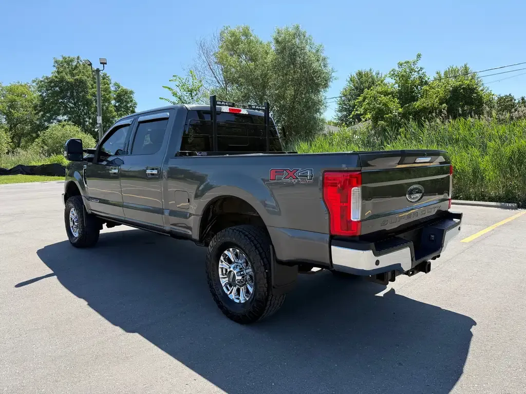 Ford F350 2017 photo 3