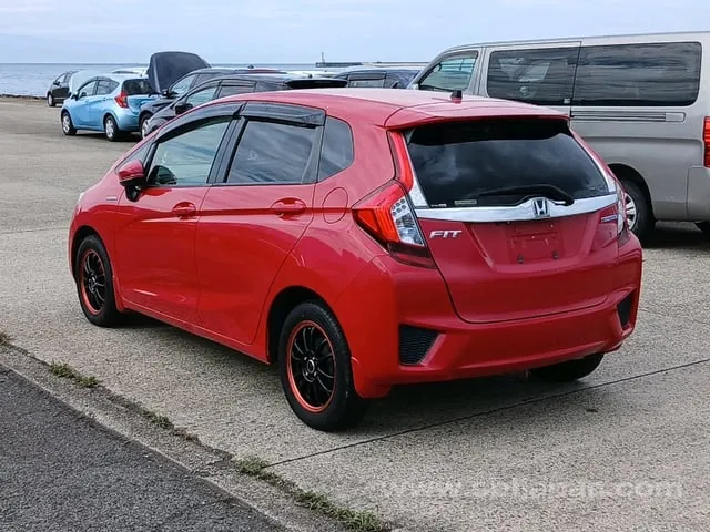 Honda Fit 2015 photo 3