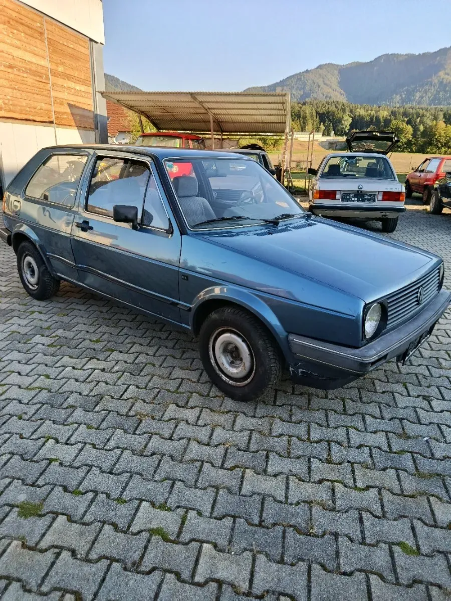 Volkswagen Golf 1983 photo 2