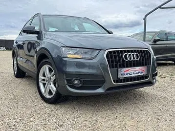 Audi Q3 2013 photo 2