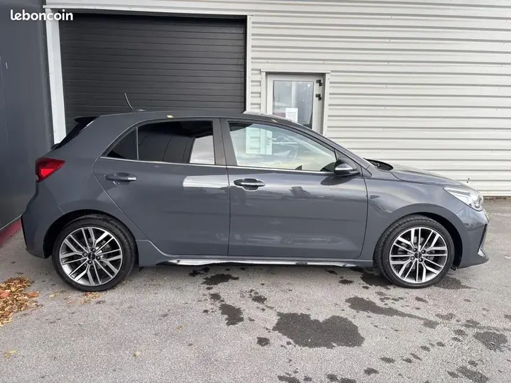 Kia Rio 2022 photo 4