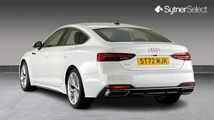 Audi A5 2022 photo 2