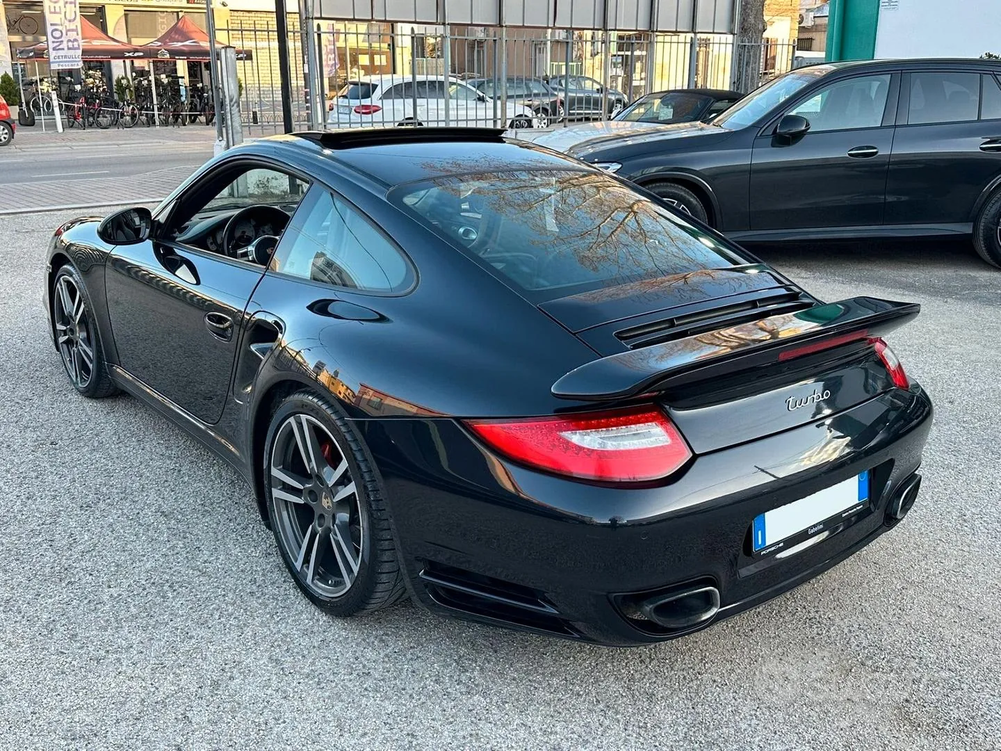 Porsche 911 Turbo 2010 photo 3