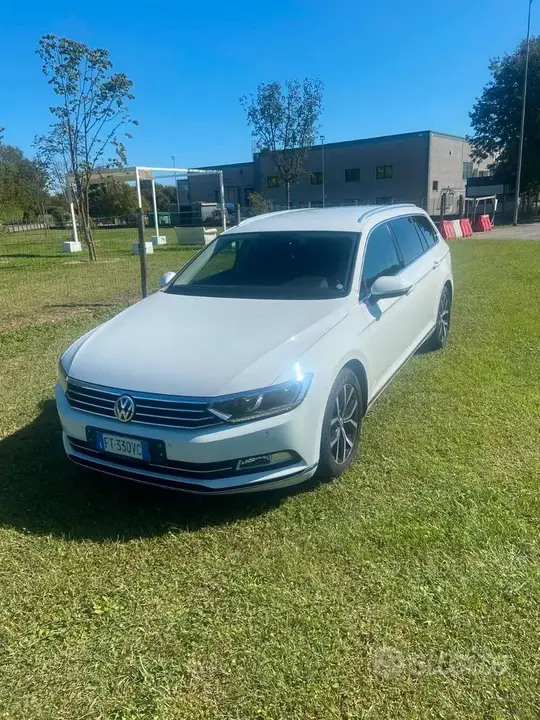 Volkswagen Passat 2018 photo 2