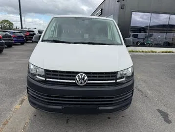 Volkswagen Transporter 2019 photo 2