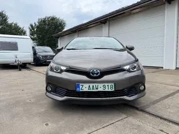 Toyota Auris 2018 photo 2