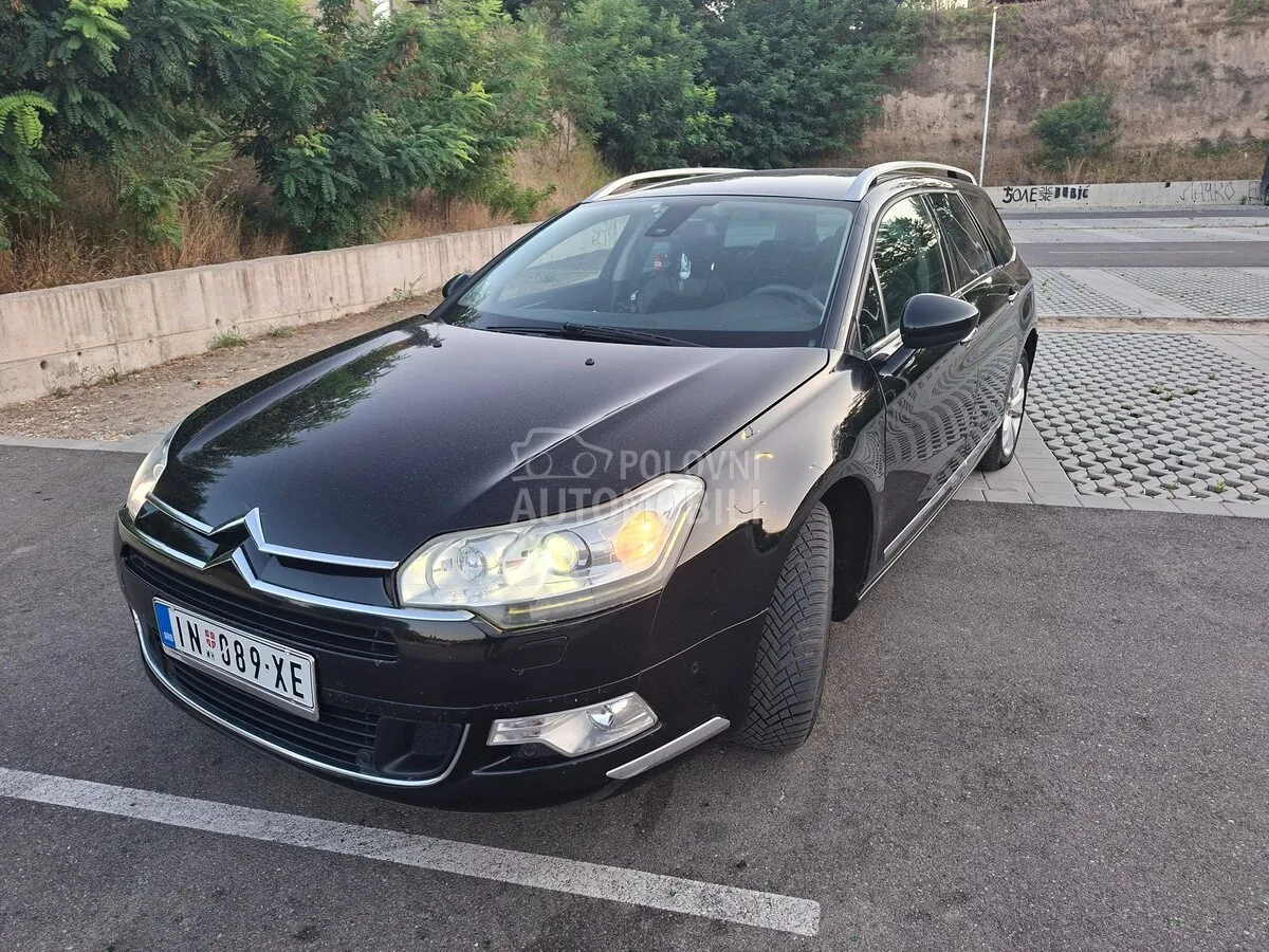 Citroen C5 2011 photo 2