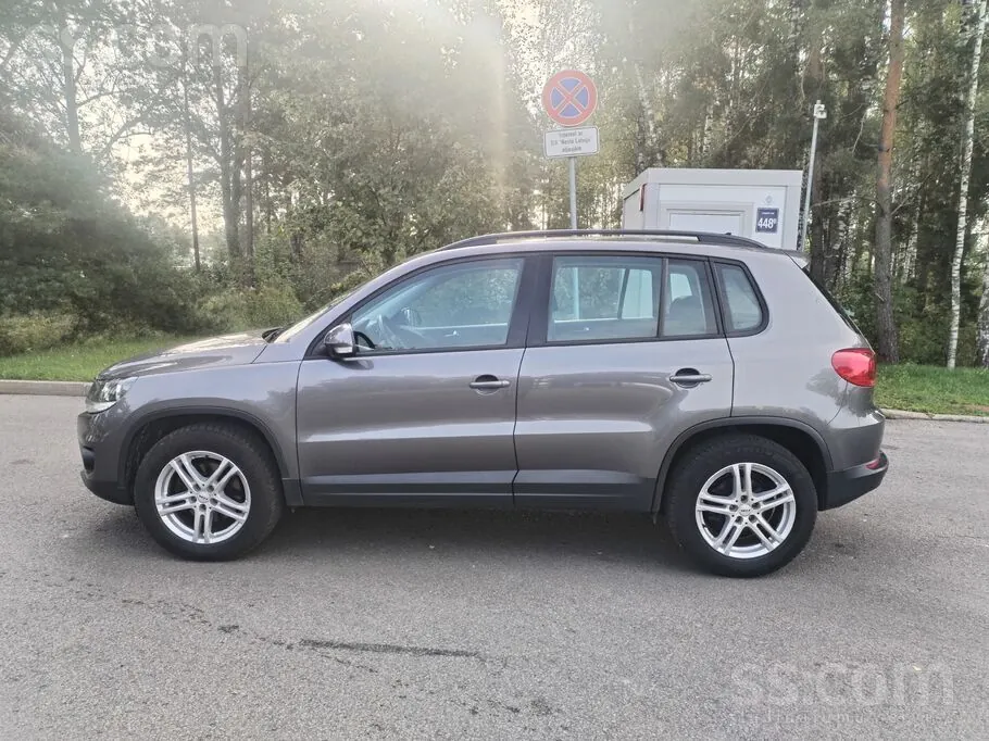 Volkswagen Tiguan 2011 photo 2