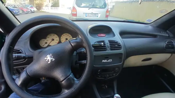Peugeot 206 2000 photo 3
