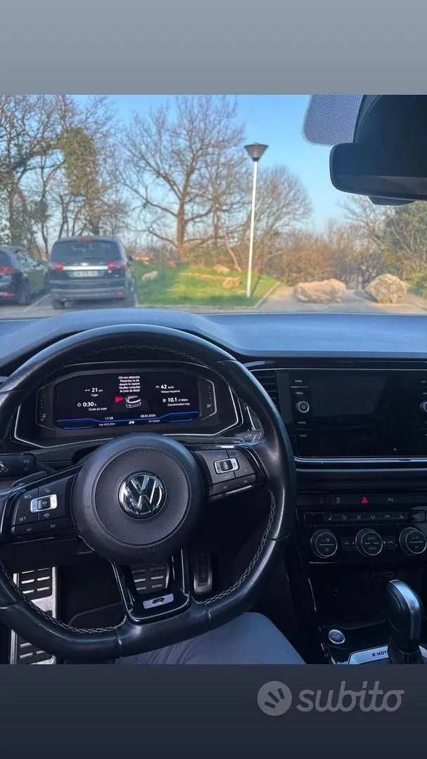 Volkswagen T-Roc 2020 photo 3