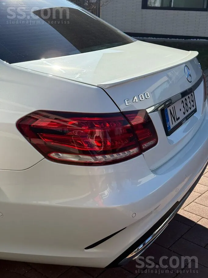 Mercedes-Benz E400 2013 photo 5