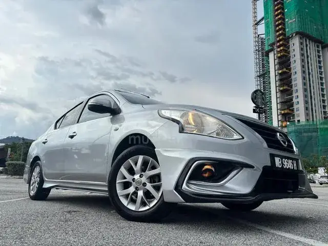 Nissan Almera