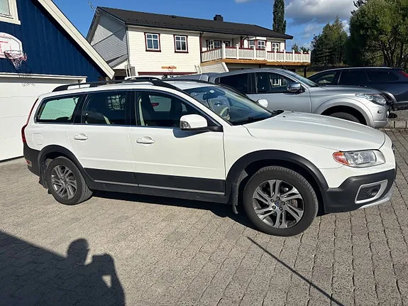 Volvo Xc70 2012 photo 2