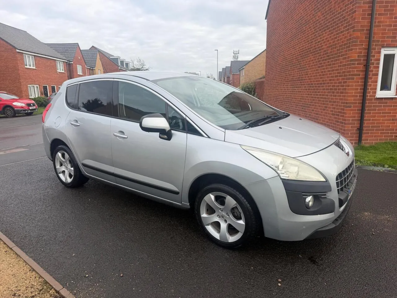 Peugeot 3008 2010 photo 2