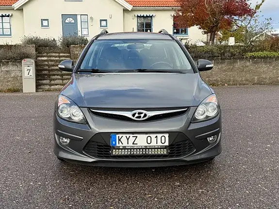 Hyundai I30 2011 photo 3