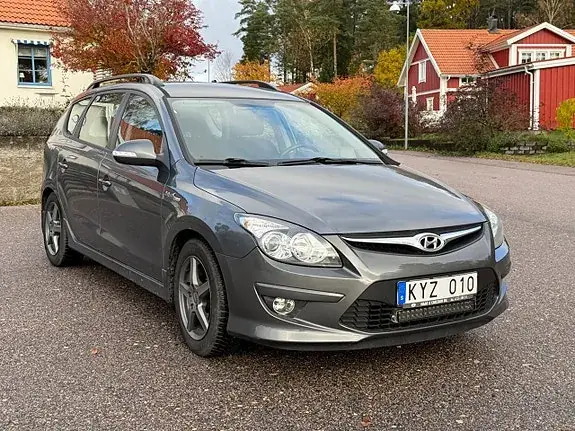 Hyundai I30 2011 photo 2