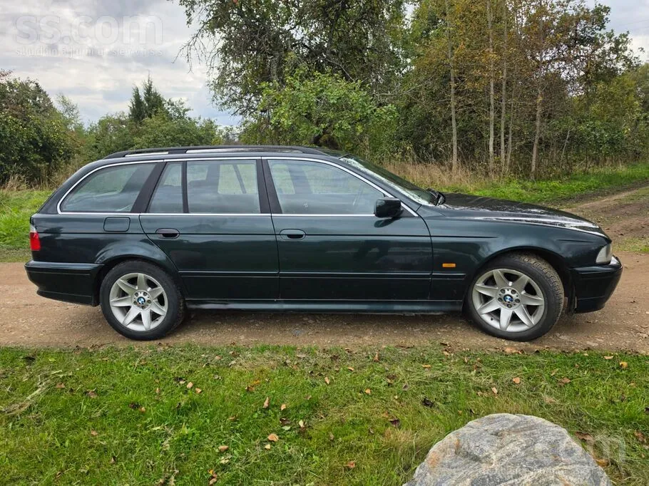 BMW 525 2002 photo 2