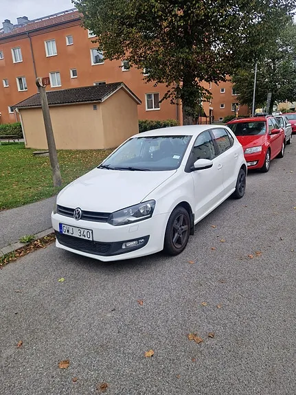 Volkswagen Polo 2011 photo 2