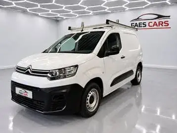 Citroen Berlingo 2022 photo 3