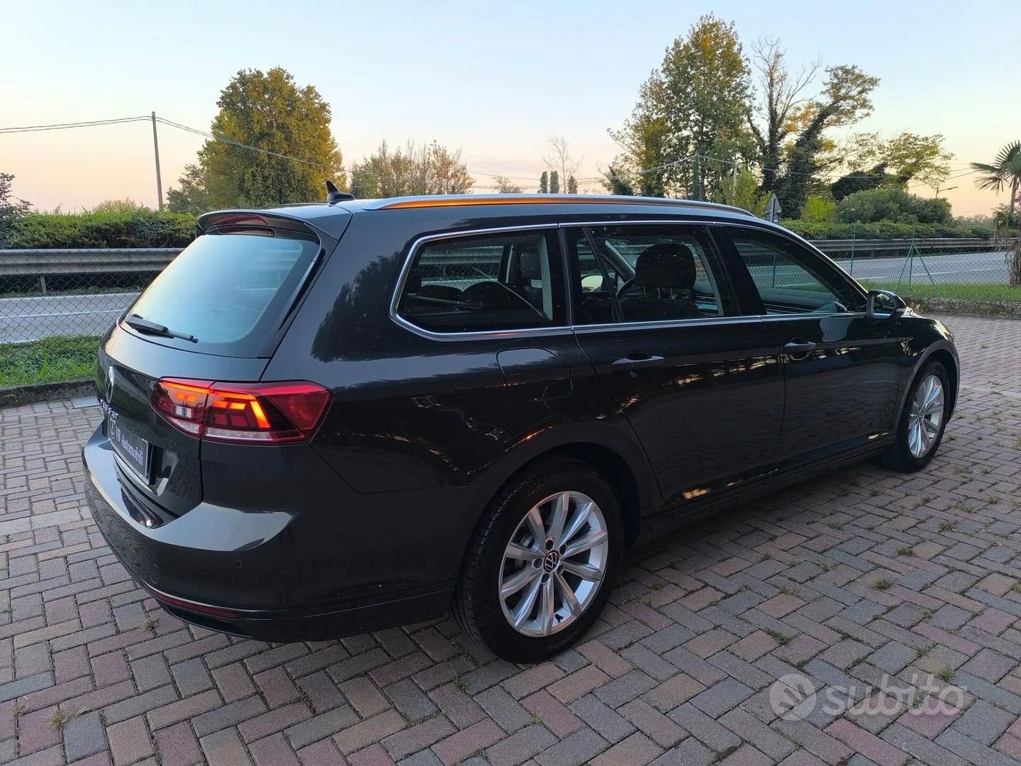 Volkswagen Passat Variant 2023 photo 5