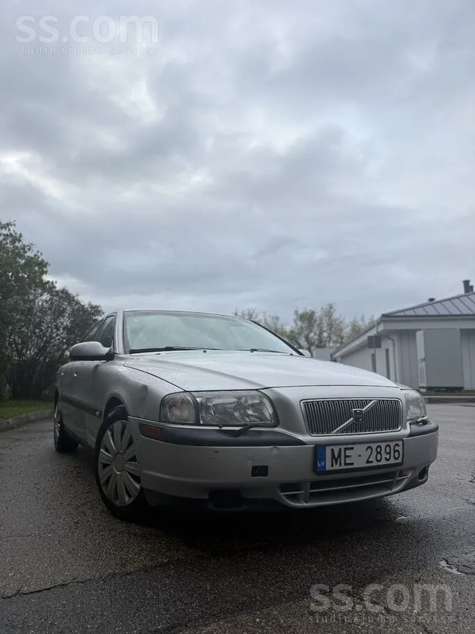 Volvo S80 2000 photo 2