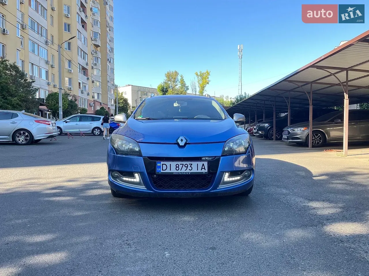 Renault Megane 2012 photo 2