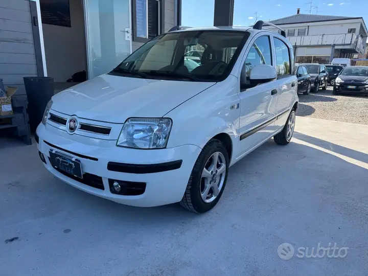 Fiat Panda 2012 photo 2
