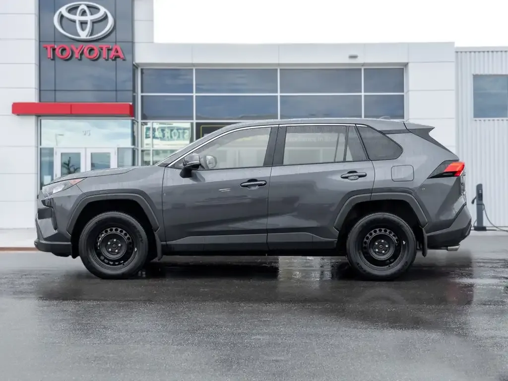 Toyota Rav4 2025 photo 3