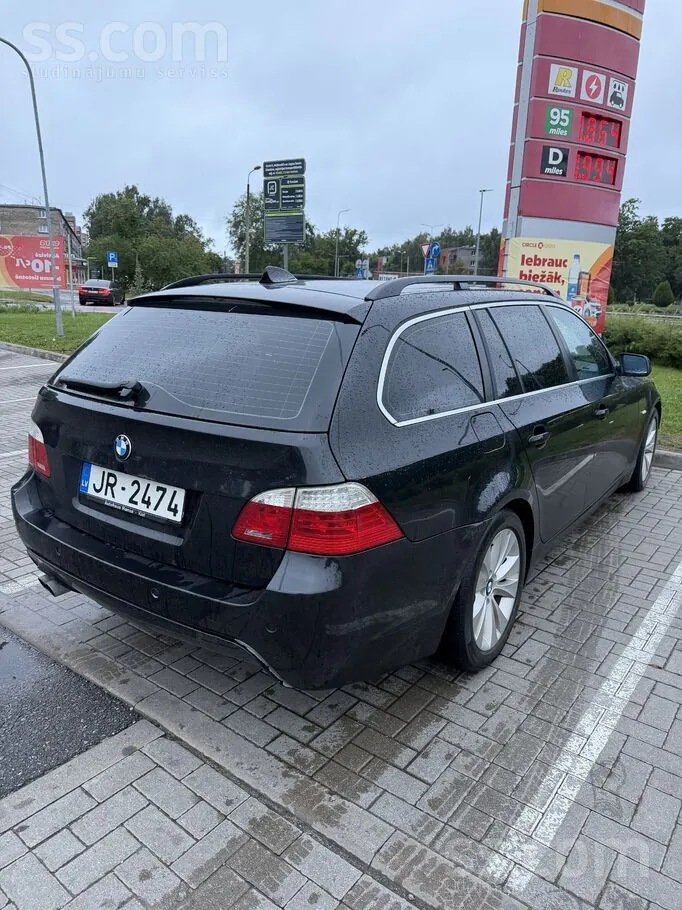BMW 530 2007 photo 3