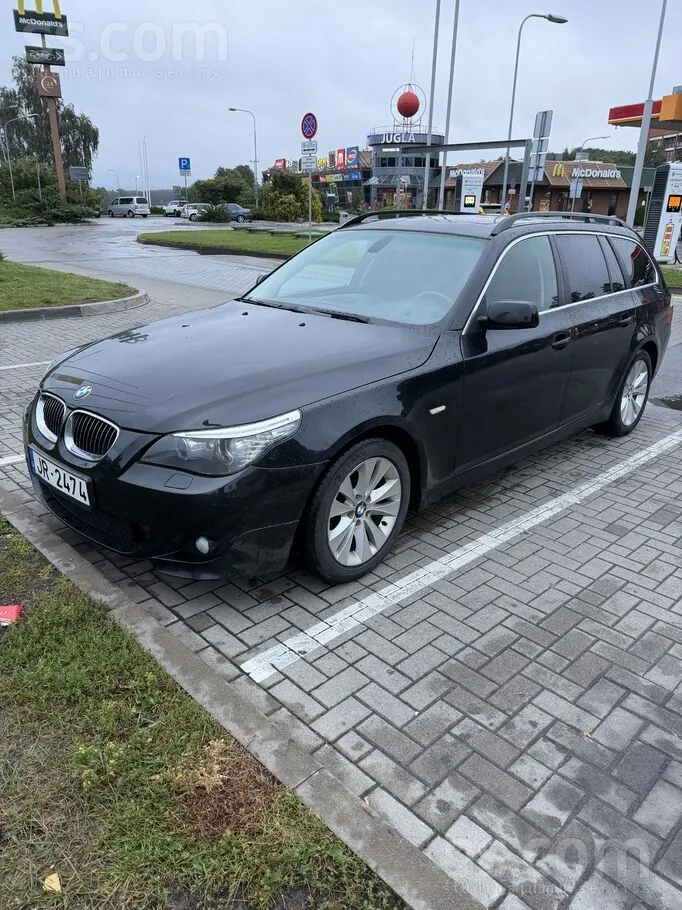 BMW 530 2007 photo 2