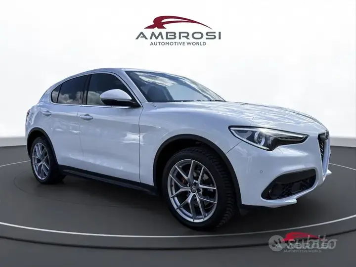 Alfa Romeo Stelvio 2019 photo 2