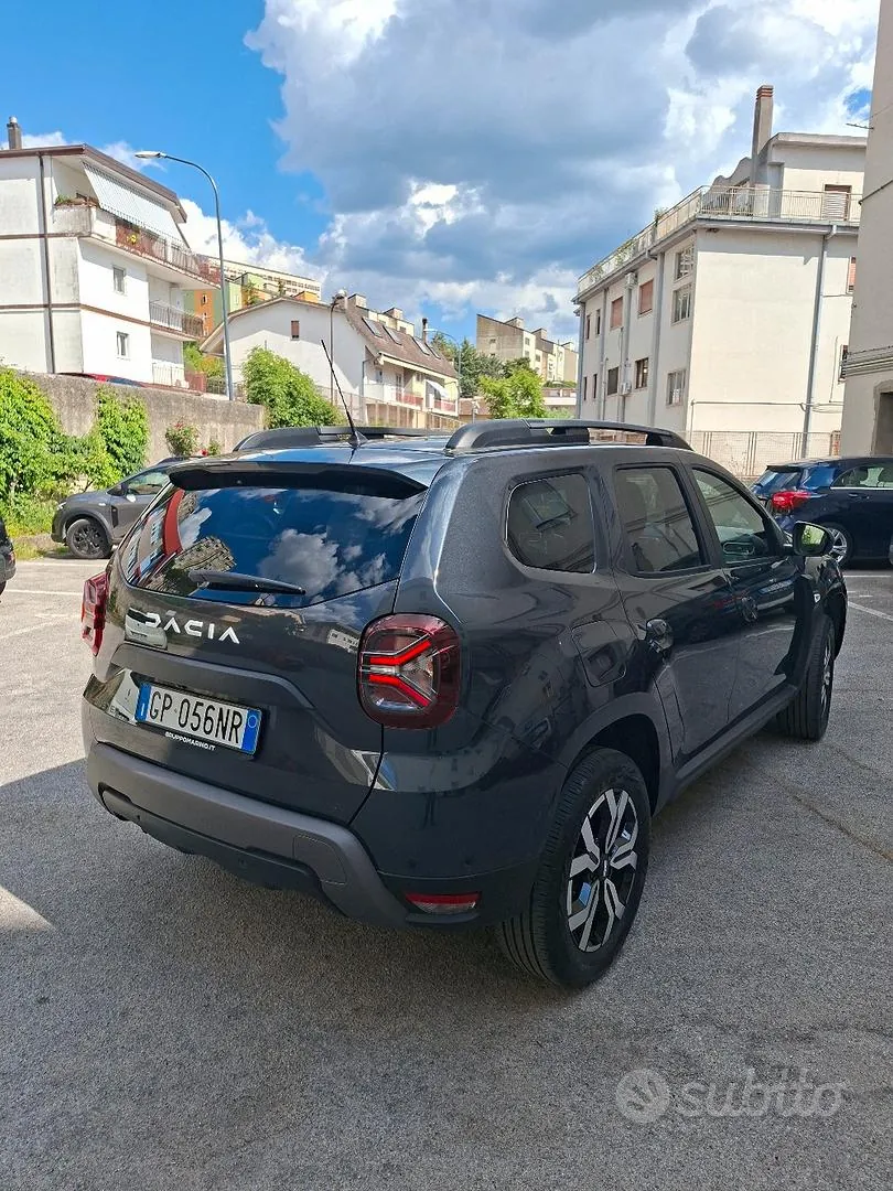 Dacia Duster 2023 photo 3