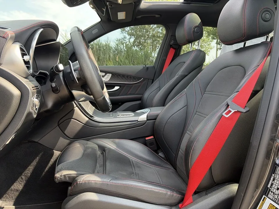 Mercedes-Amg Glc43 2022 photo 3