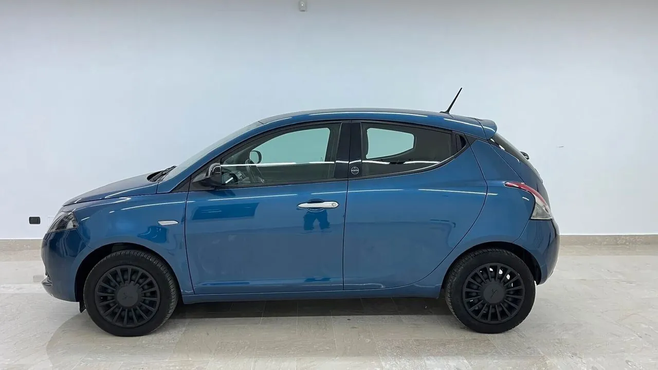 Lancia Ypsilon 2021 photo 5