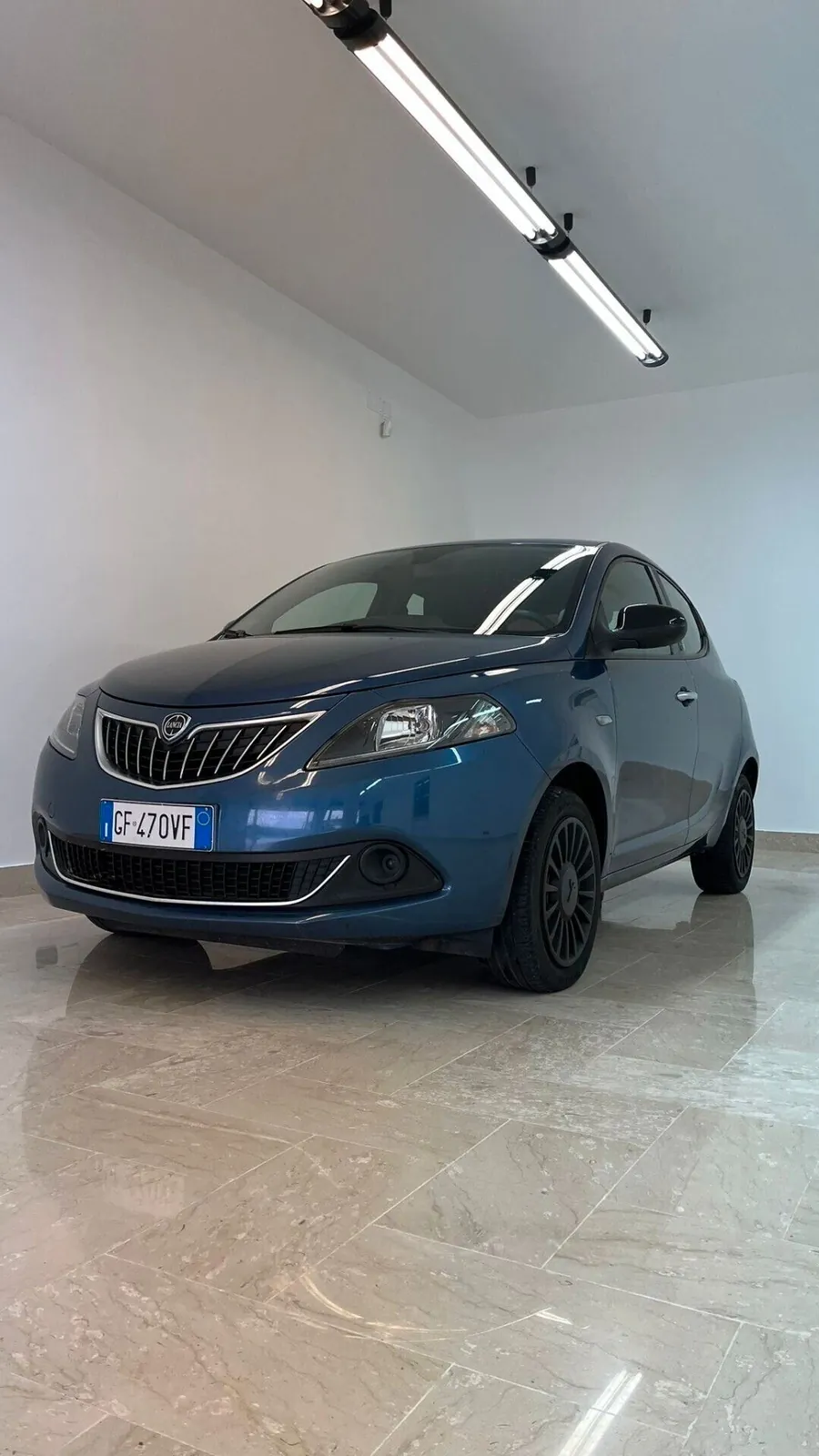 Lancia Ypsilon