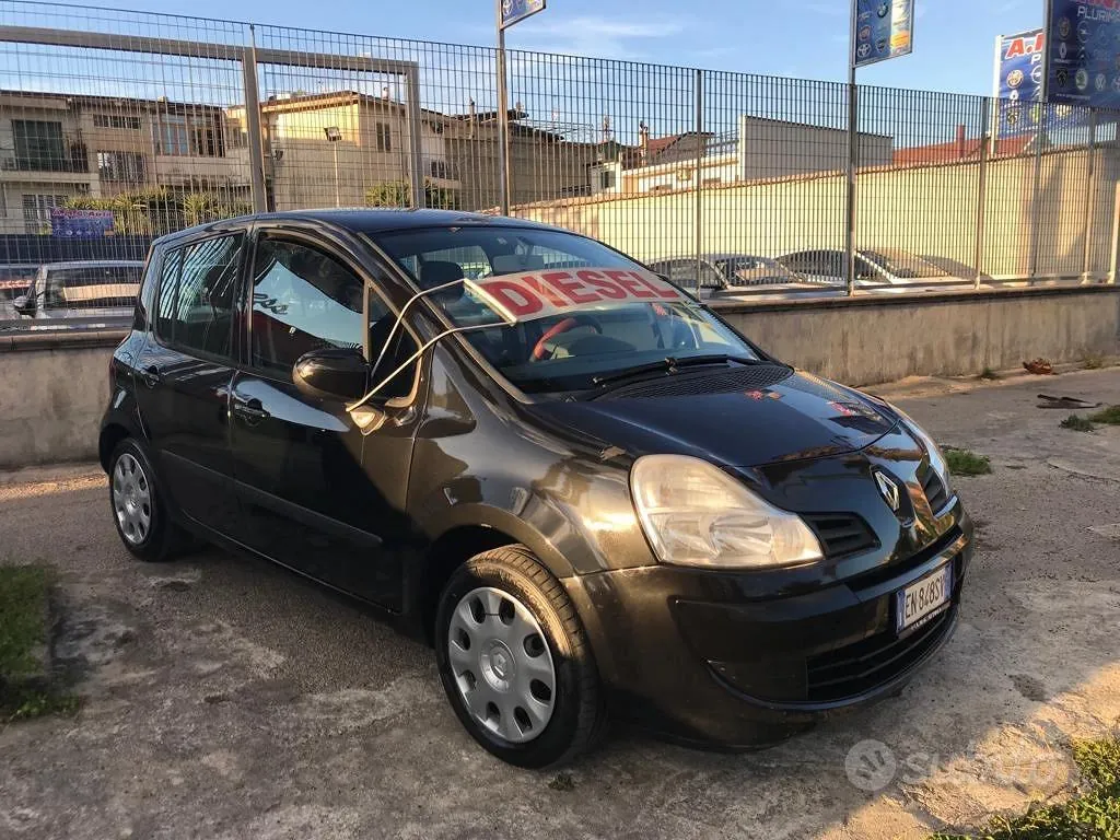 Renault Modus 2012 photo 2